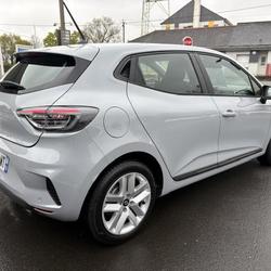 Renault Clio 5 Generation Blue dCi 100 ch La Meilleraye-de-Bretagne