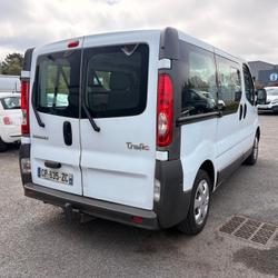 Renault Trafic Passenger Expression L1H1 1000 kg - 2.0 dCi 90 Saint-P&egrave;re-en-Retz