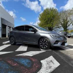Renault Clio 5 Techno E-Tech full hybrid 145 Landerneau