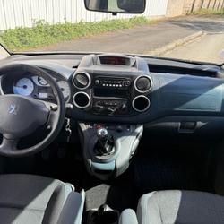 Peugeot Partner Tepee Confort 1.6 HDi 75ch Les Ponts-de-C&eacute;