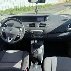Renault Scenic 3 Authentique dCi 110 FAP eco2 Les Ponts-de-C&eacute;