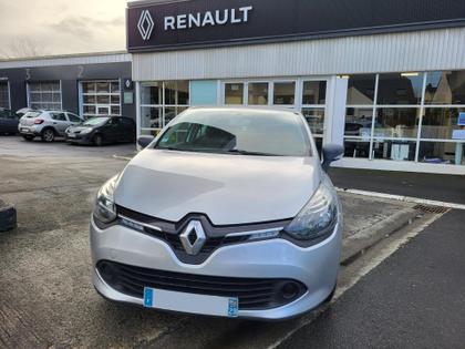 Renault Clio - Life  1.2 16V 75 - 5 990 €