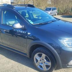 Dacia Sandero Stepway TCe 90 Saint-Mars-la-Bri&egrave;re