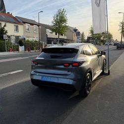 Renault Clio 6 Techno E-Tech full 160 ch Yvr&eacute;-l'&Eacute;v&ecirc;que