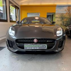 Jaguar F-Type R-Dynamic Coup&eacute; 2L Essence 300 ch BVA8 Cholet