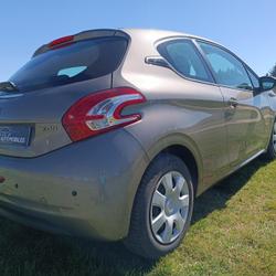 Peugeot 208 1.4 95ch Chambles