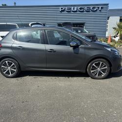 Peugeot 208 Style 1.6 BlueHDi 75ch BVM5 Briec