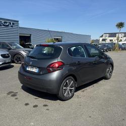 Peugeot 208 Style 1.6 BlueHDi 75ch BVM5 Briec