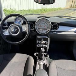 Mini Clubman Cooper 1.6 D - 110 Les Ponts-de-C&eacute;