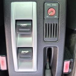 Peugeot 307 CC Sport 2.0 HDi 16V 136ch FAP Yffiniac