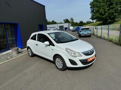 Opel Corsa - Essentia  1.0 - 65 ch - 4 990 €