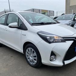 Toyota Yaris Dynamic 100h Sainte-Luce-sur-Loire