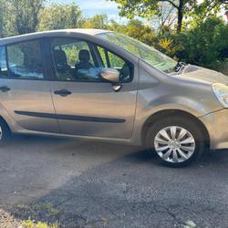 Renault Modus 1L5 DCI Saint-Nazaire