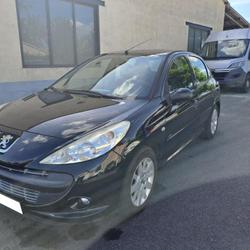Peugeot 206+ Sportium 1.4 HDi 70ch FAP BLUE LION Vendrennes