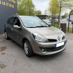 Renault Clio 3 Initiale TCE 100 Qu&eacute;ven