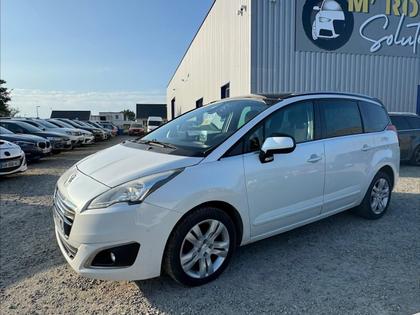 Peugeot 5008 - Allure  1.6 BlueHDi 120ch S&amp;S BVM6 - 7 590 €