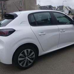 Peugeot 208 Active BlueHDi 100 S&amp;S BVM6 Plabennec