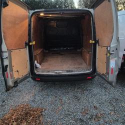 Ford Transit Custom AMBIENTE 250 L1H1 2.0 TDCi 105 Saint-Sulpice-la-For&ecirc;t