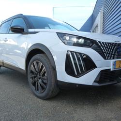 Peugeot 2008 GT Exclusive Hybrid 145 e-DCS6 Beaumont-sur-Sarthe