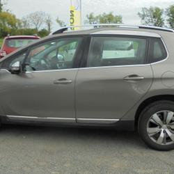 Peugeot 2008 Allure 1.6 e-HDi 115ch FAP BVM6 Saint-L&eacute;ger-de-Montbrillais