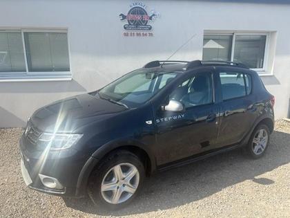 Dacia Sandero - Stepway  Blue dCi 95 - 7 990 €