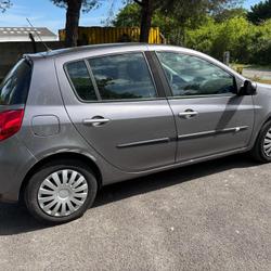 Renault Clio 3 Access 1.2 16V 75 GPL eco2 Saint-Nazaire