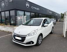 Peugeot 208 Saint-Julien-de-Concelles
