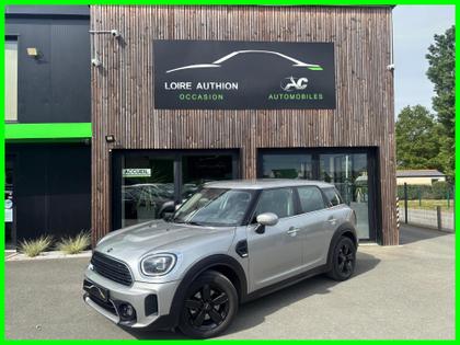 Mini Countryman - Cooper Essential  136 ch BVA7 - 25 490 €
