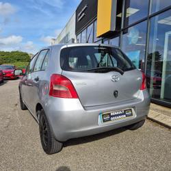 Toyota Yaris 1.0 - 69 VVT-i Theix-Noyalo