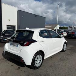 Toyota Yaris Dynamic Business + Programme Beyond Zero Academy 116h Kerfot