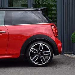 Mini Hatch 231 ch John Cooper Works BVA8 Pontivy