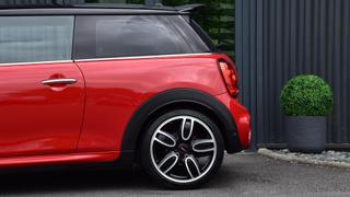 Mini Hatch  - photo 2
