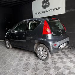 Peugeot 107 Trendy 1.0e 12V 68ch BLUE LION Ch&acirc;teaugiron