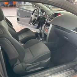 Peugeot 207 CC F&eacute;line 1.6 THP 156ch Soliers