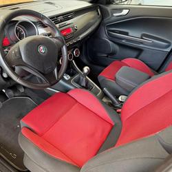 Alfa Romeo Giulietta Veloce 1.4 Tjet 120 ch S&amp;S Qu&eacute;vert