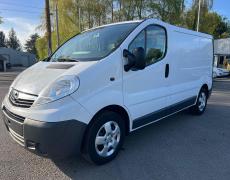 Opel Vivaro fourgon Melesse