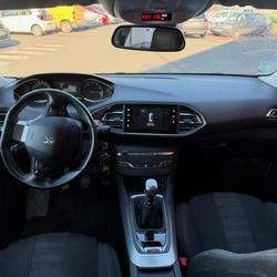 Peugeot 308 II Phase 2 Allure 1.2 PureTech 130ch S&amp;S BVM6 Vallet