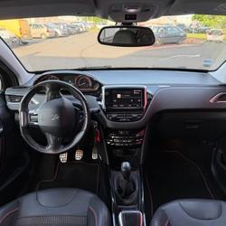 Peugeot 2008 GT Line 1.2 PureTech 110ch S&amp;S BVM5 Vallet