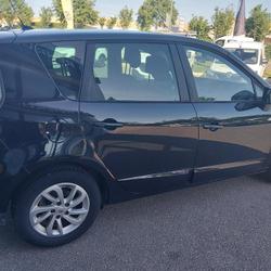 Renault Scenic 3 dCi 110 Venansault