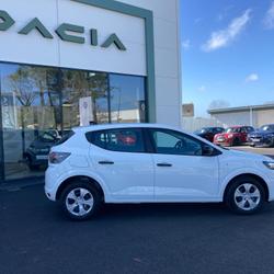 Dacia Sandero Essential SCe 65 Belz