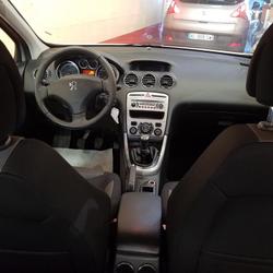 Peugeot 308 Phase 1 1.6 HDi 110ch FAP BVM6 Cou&euml;ron