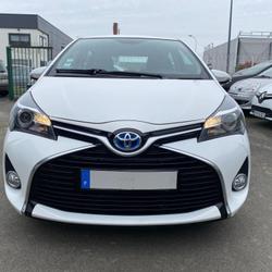 Toyota Yaris Dynamic 100h Sainte-Luce-sur-Loire
