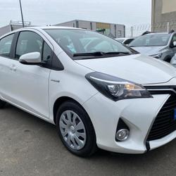 Toyota Yaris Dynamic 100h Sainte-Luce-sur-Loire