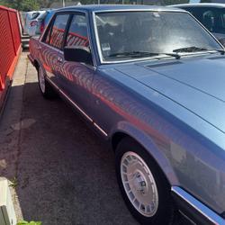 Ford Granada CHIA 2.8 INJECTION Saint-Gildas-des-Bois