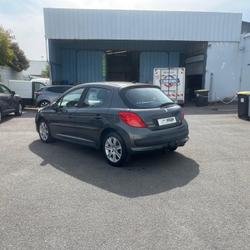Peugeot 207 Sport Pack 1.6 HDi 16v 90ch Carquefou
