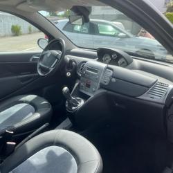 Lancia Ypsilon 1.3 16v 90 Multijet Carquefou