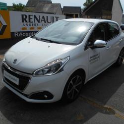 Peugeot 208 Allure 1.2 PureTech 110ch S&amp;S EAT6 Angers