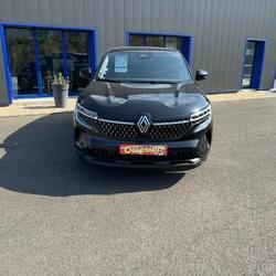 Renault Austral Techno E-Tech hybrid 200 Saint-James