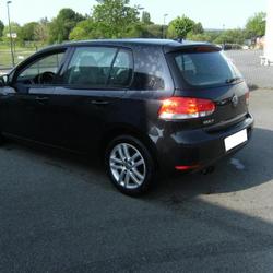 Volkswagen Golf 7 Confortline DSG7 1.4 TSI 122 Plo&euml;rmel