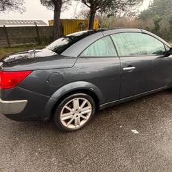 Renault Megane Cabriolet  Saint-Nazaire